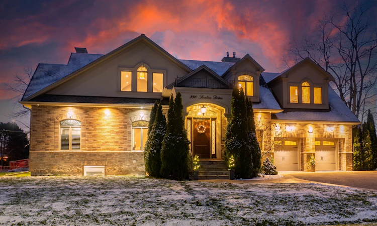 390 Seaton Drive