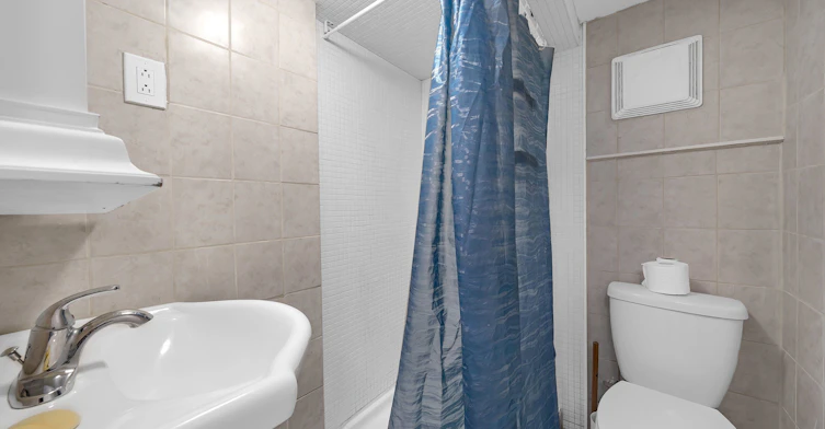 Lower#2-57 Westdale Drive, Toronto, ON, M3K 1A7 - 13