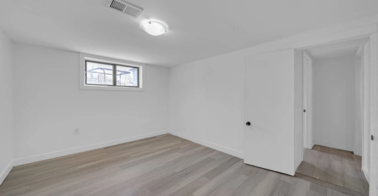 Lower#2-57 Westdale Drive, Toronto, ON, M3K 1A7 - 17