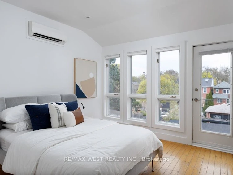110 Fern Avenue, Toronto, ON, M6R 1K3 - 26