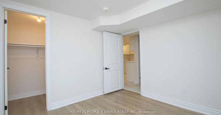 2 Betteridge Lane W, Toronto, ON, M9V 4E8 - 17