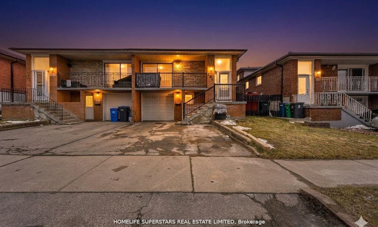 306 Royal Salisbury Way
