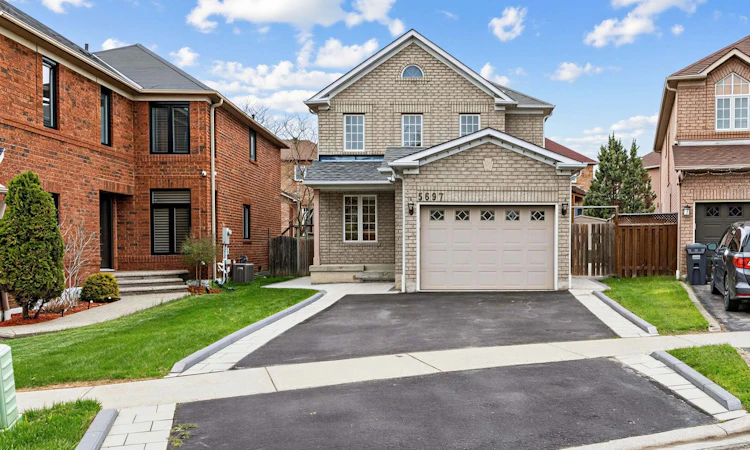 5697 Condor Place