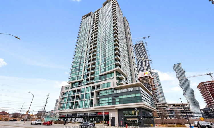 305-3985 Grand Park Drive