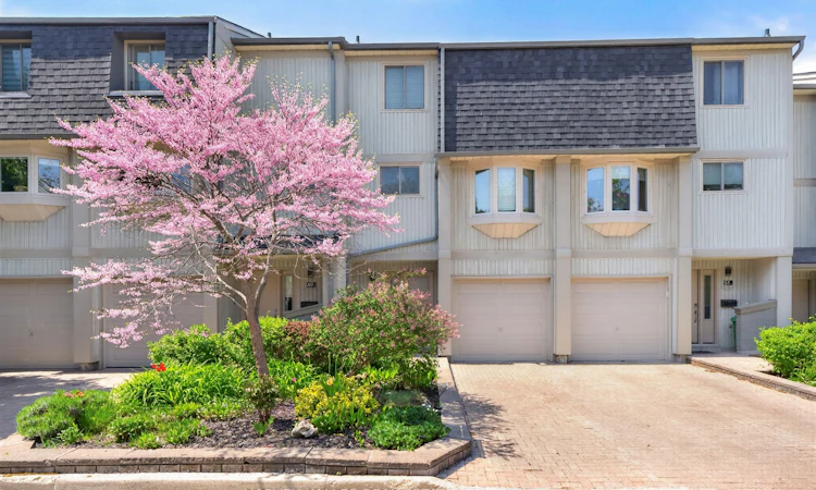 50-1060 Walden Circle