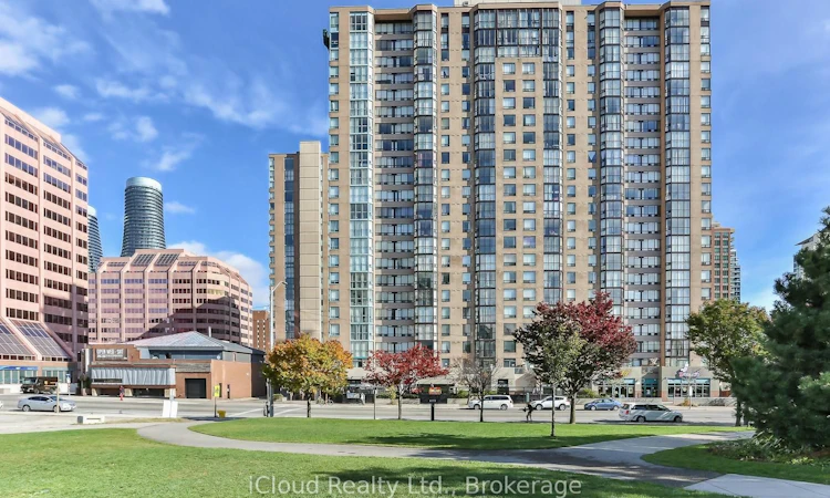 2111-285 Enfield Place
