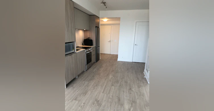 4601-70 Annie Craig Drive, Toronto, ON, M8V 0G2 - 5