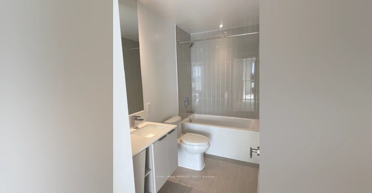 4607-3900 Confederation Parkway, Mississauga, ON, L5B 0M3 - 10