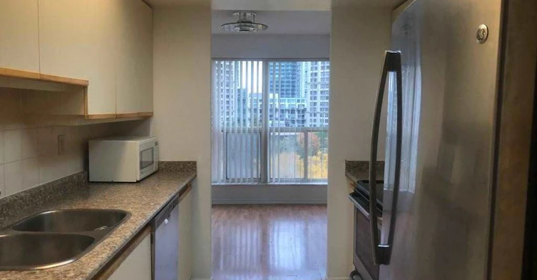 804-335 Webb Drive, Mississauga, ON, L5B 4A1 - 11