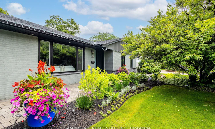 927 Ingersoll Court