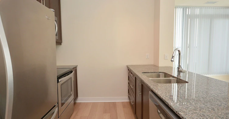 204-3975 Grand Park Drive, Mississauga, ON, L5B 4M6 - 9