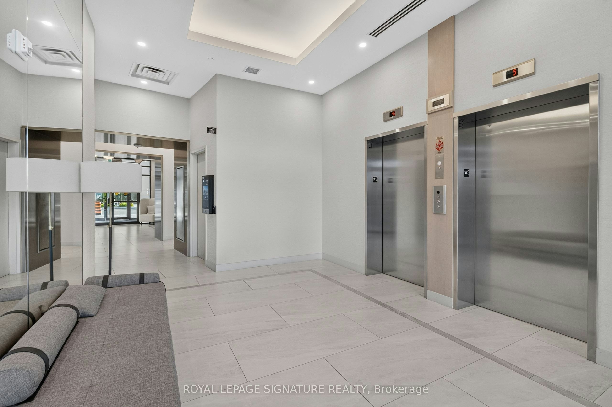 517-3265 Carding Mill Trail, Oakville, ON, L6M 5P7 - 2
