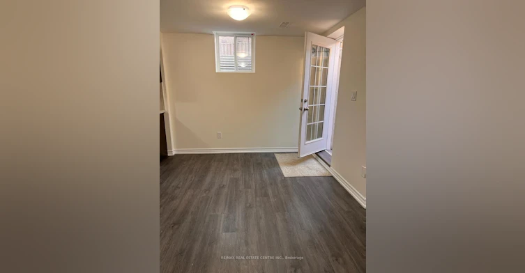 6351 Ormindale Way, Mississauga, ON, L5V 1J2 - 4