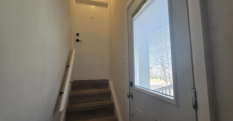 2-18 Ewing Street, Halton Hills, ON, L7G 2P7 - 3