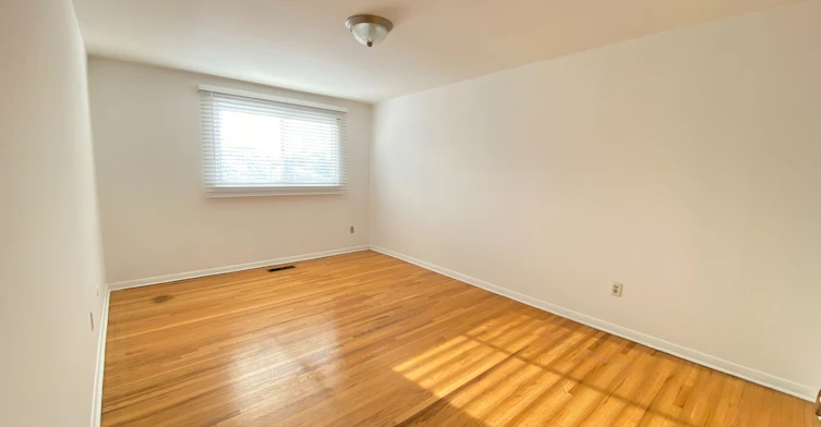 2293 Delkus Crescent, Mississauga, ON, L5A 1K8 - 9