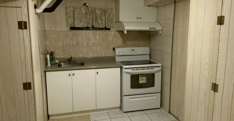 2293 Delkus Crescent, Mississauga, ON, L5A 1K8 - 13