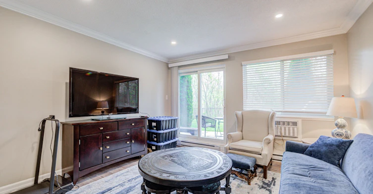 214-1450 Glen Abbey Gate, Oakville, ON, L6M 2V7 - 7