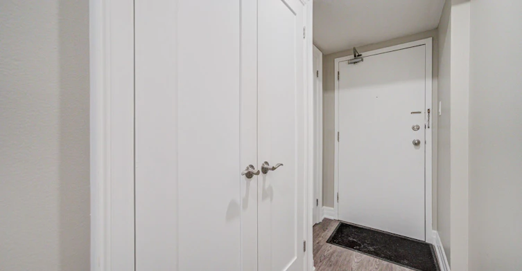 214-1450 Glen Abbey Gate, Oakville, ON, L6M 2V7 - 6