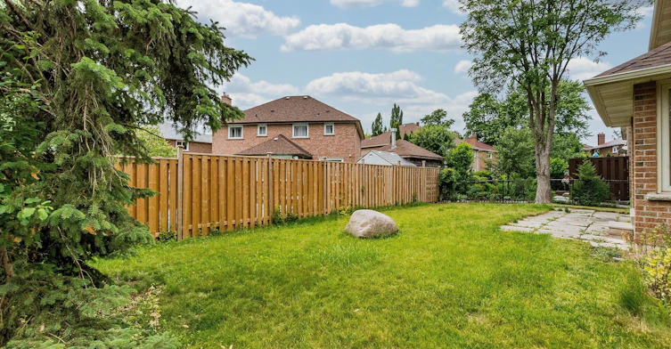 1134 Deer Run, Mississauga, ON, L5C 3S6