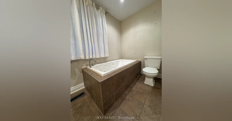 1175 Pinegrove Road, Oakville, ON, L6L 2W3 - 12