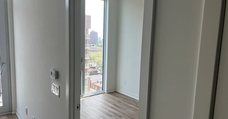 1004-1808 St.Clair Avenue W, Toronto, ON, M6N 0C1 - 13