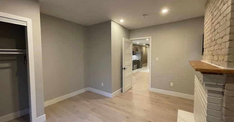 1-363 Parkside Drive, Toronto, ON, M6R 2Z5 - 9