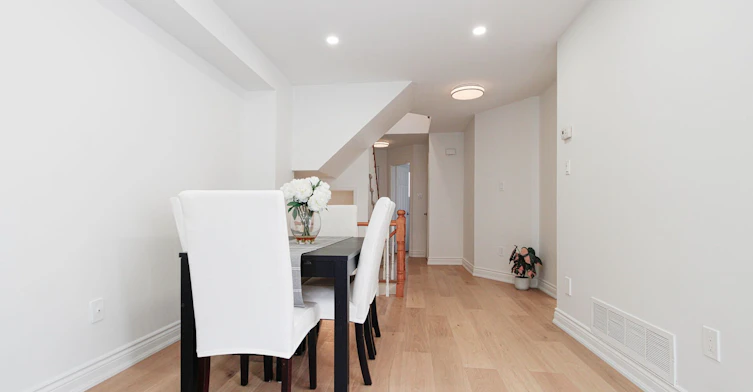1114 Lindsay Drive, Oakville, ON, L6M 3B4 - 6