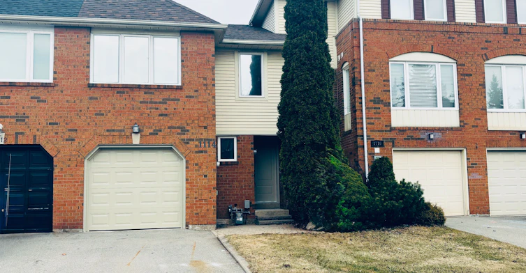 1114 Lindsay Drive, Oakville, ON, L6M 3B4 - 2
