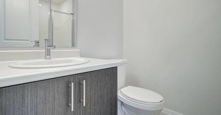 4 Wild Rose Gardens, Toronto, ON, M6L 0A5 - 10