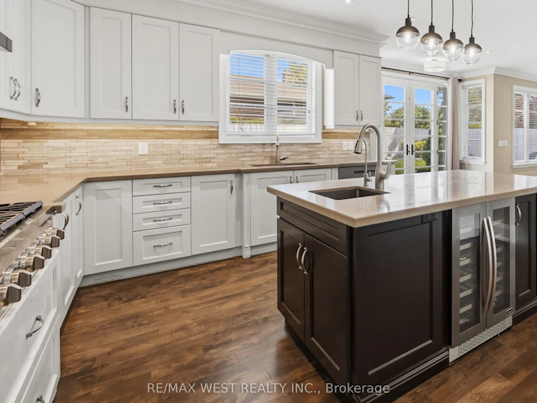 35 Conifer Drive, Toronto, ON, M9C 1X3 - 13
