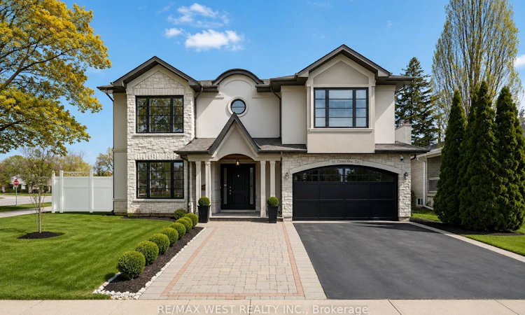 35 Conifer Drive