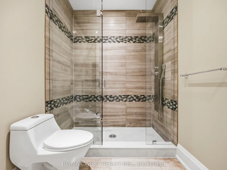 35 Conifer Drive, Toronto, ON, M9C 1X3 - 29