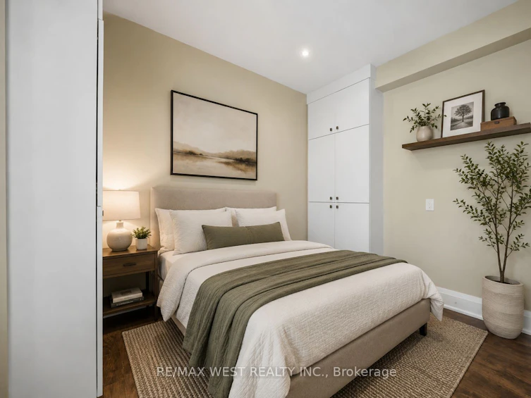 35 Conifer Drive, Toronto, ON, M9C 1X3 - 15