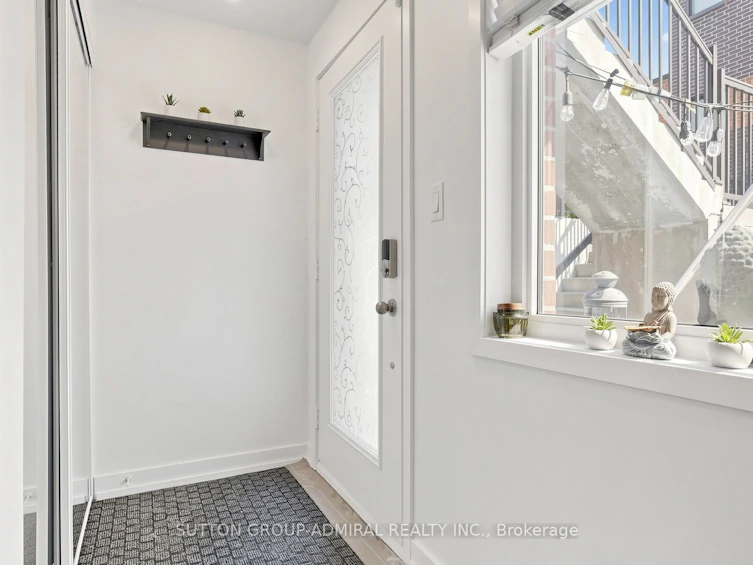 14-869 Wilson Avenue, Toronto, ON, M3K 0A4 - 3
