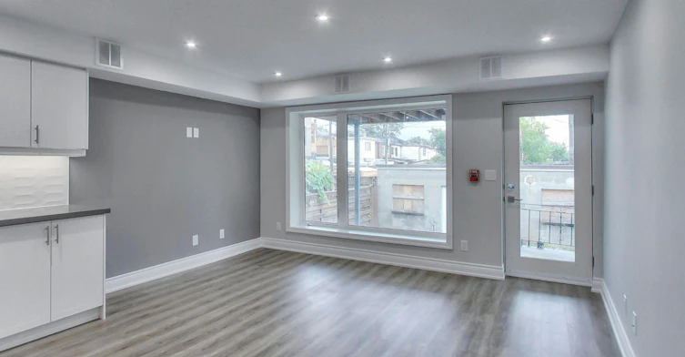 Apt #1-115 Wallace Avenue, Toronto, ON, M6H 1T8 - 4