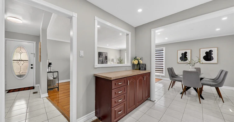 18 Demarco Boulevard, Toronto, ON, M6L 2W1 - 17