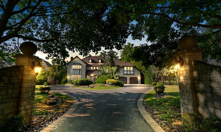 2235 Shawanaga Trail