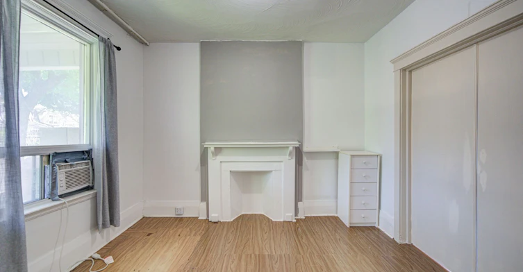 Main & BSMT-19 Armstrong Avenue, Toronto, ON, M6H 1V9 - 4