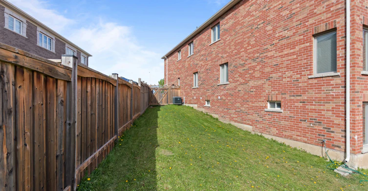 26 Montpelier Street, Brampton, ON, L6Y 6A6 - 30