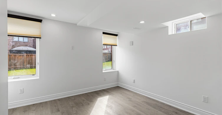 Lower-26 Montpelier Street, Brampton, ON, L6Y 6A6 - 12