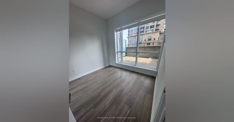 502-430 Square One Drive, Mississauga, ON, L5B 0L6 - 5