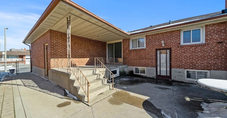 47 Wheelwright Crescent, Toronto, ON, M3N 1V2 - 13