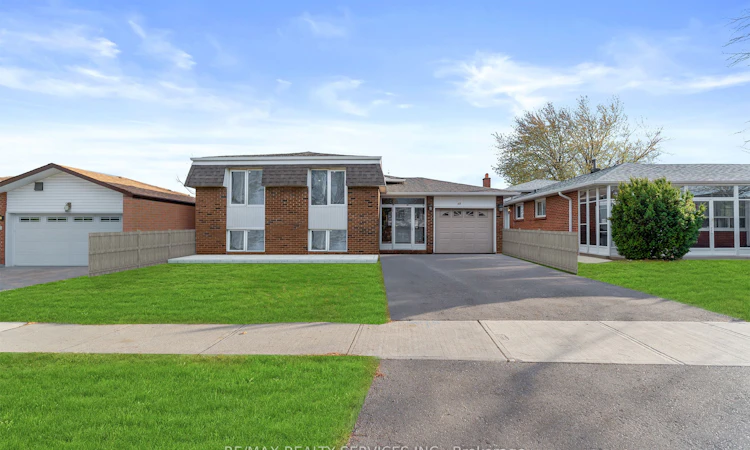 13 Linkdale Road