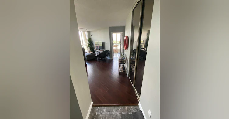 910-2285 Lake Shore Boulevard W, Toronto, ON, M8V 3X9 - 2