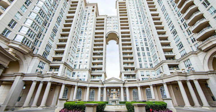 910-2285 Lake Shore Boulevard W, Toronto, ON, M8V 3X9