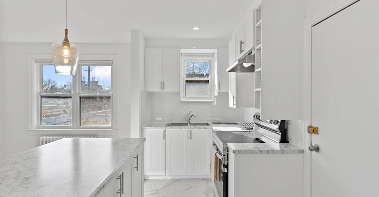 Upper-308 Jane Street, Toronto, ON, M6S 3Z4 - 8