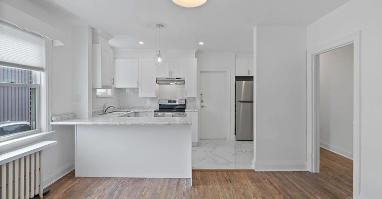Main-308 Jane Street, Toronto, ON, M6S 3Z4 - 11