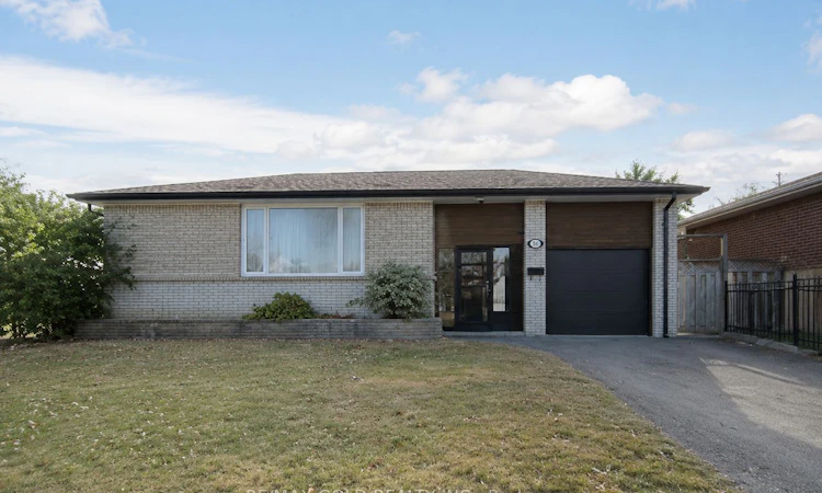 58 Kingsmere Crescent
