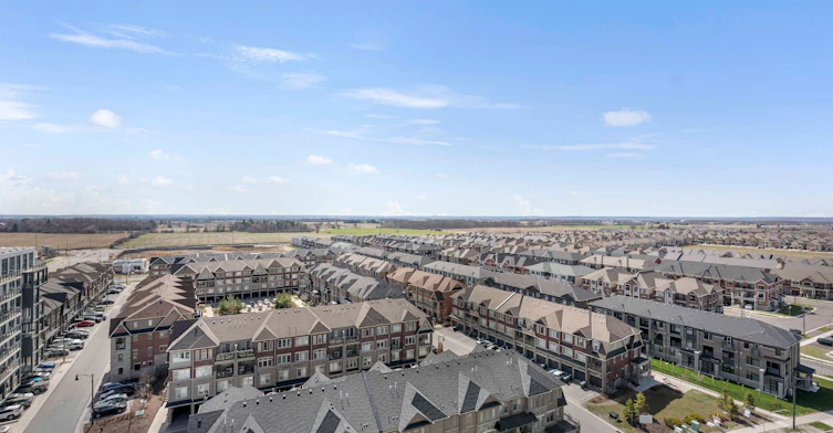 1110-215 Veterans Drive N, Brampton, ON, L7A 5L6 - 5