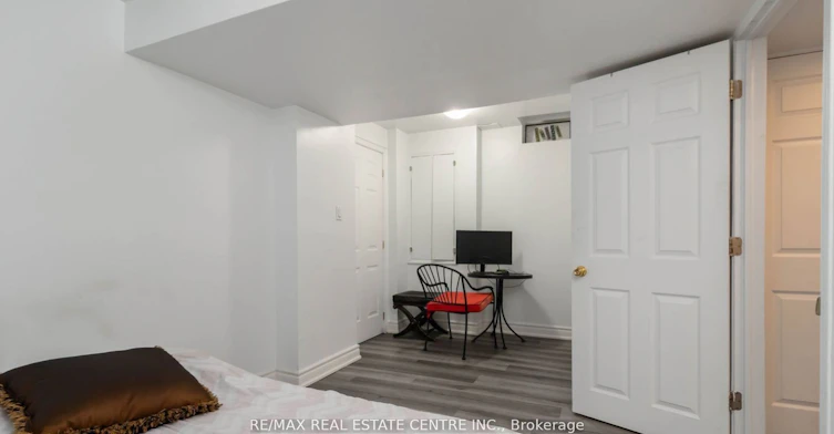 BASEMENT-5438 Tenth Line W, Mississauga, ON, L5M 0G5 - 10